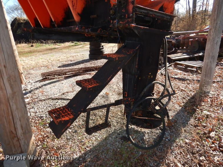 image for item GJ9637 Spreader