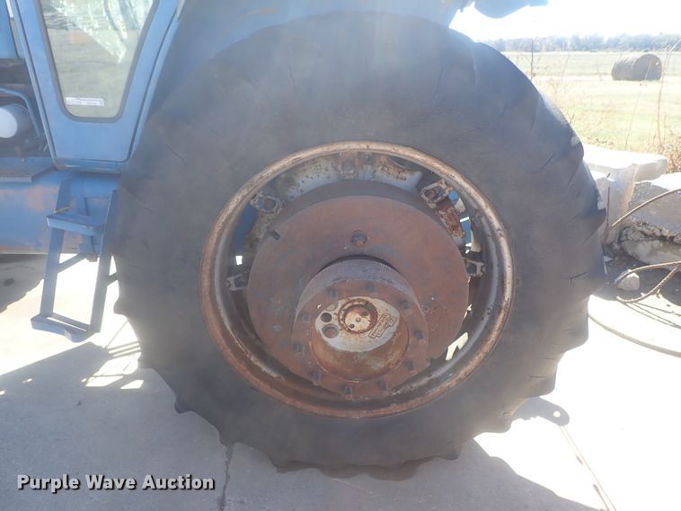 image for item GN9182 1984 Ford TW25  MFWD tractor