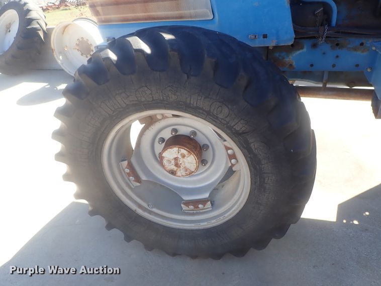 image for item GN9182 1984 Ford TW25  MFWD tractor