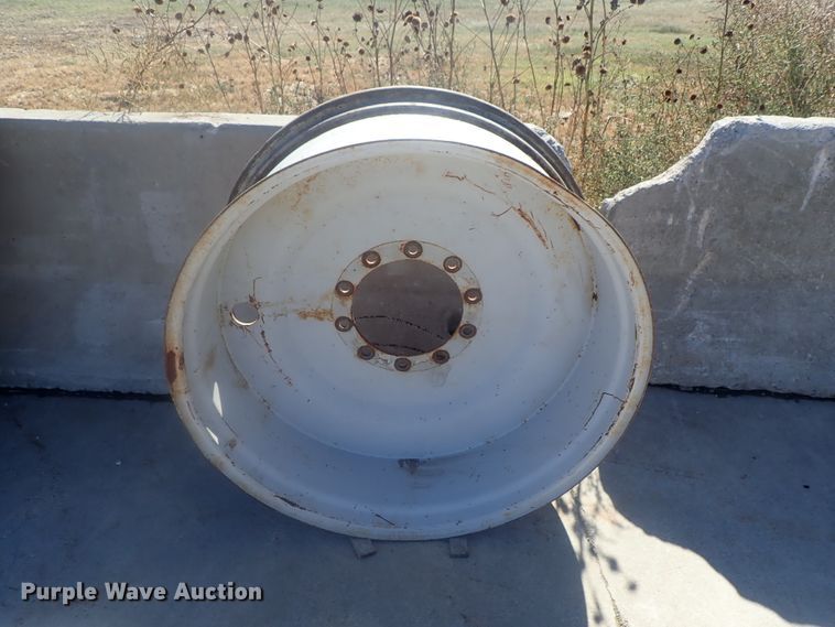 image for item GN9182 1984 Ford TW25  MFWD tractor