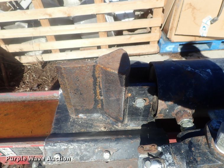 image for item GN9183 Swisher log splitter