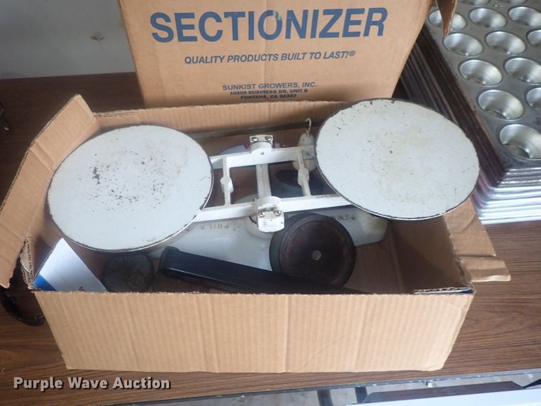 image for item GX9614 Restaurant equipment and supplies