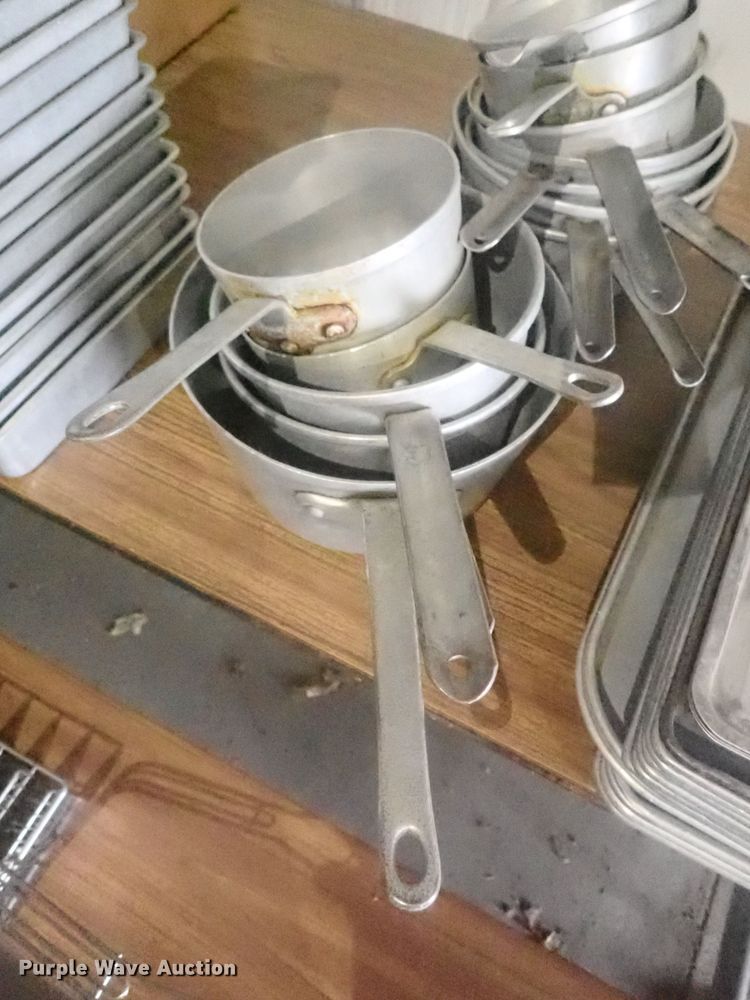 image for item GX9614 Restaurant equipment and supplies