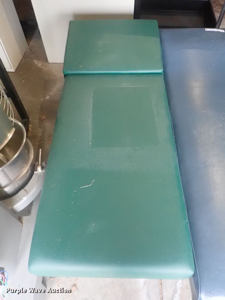 image for item GX9615 (2) medical cots