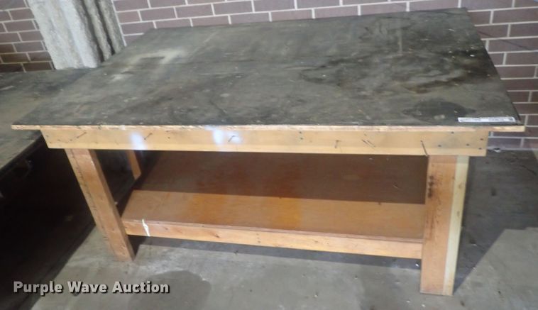 image for item GX9616 Shop table