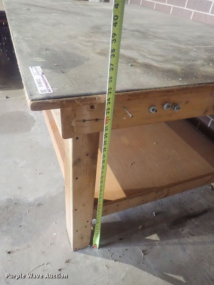 image for item GX9616 Shop table