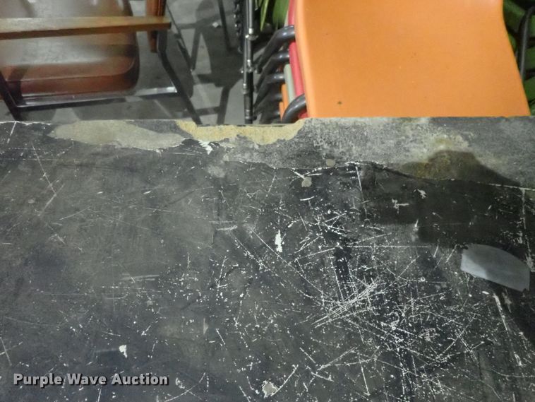 image for item GX9617 Shop table