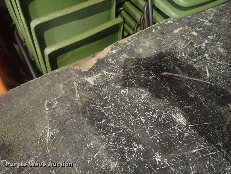 image for item GX9617 Shop table