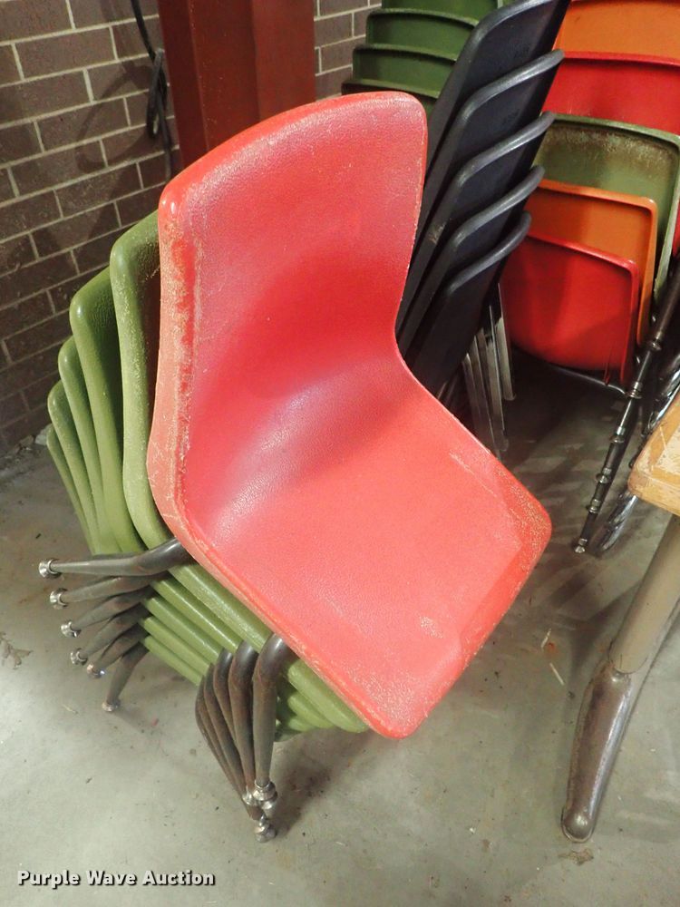 image for item GX9619 Approximately 80 chairs