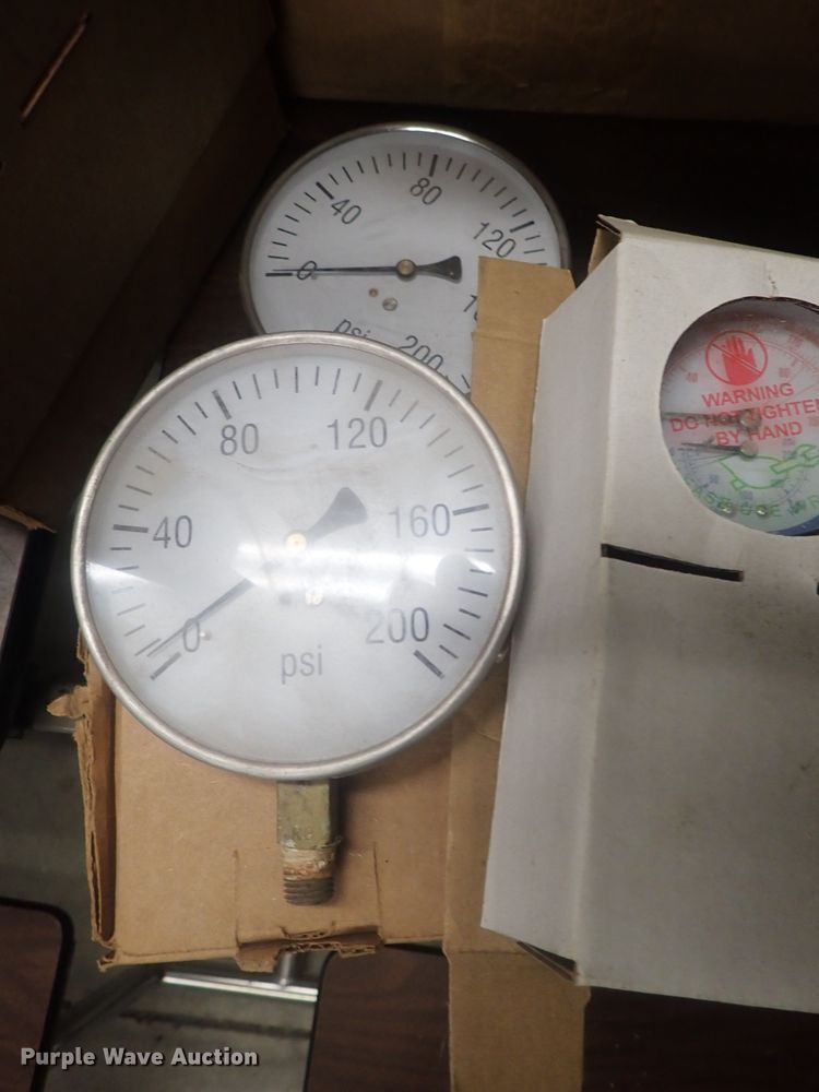 image for item GX9622 Electrical supplies and parts