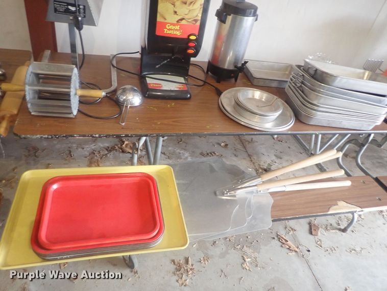 image for item GX9624 (8) cafeteria tables