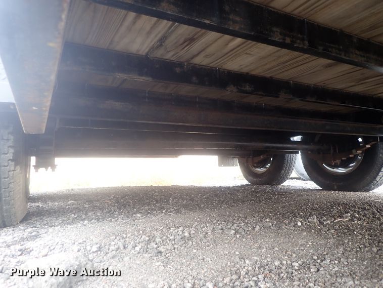 image for item GX9627 2011 PJ utility trailer