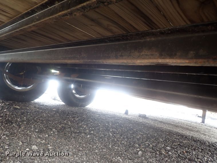 image for item GX9627 2011 PJ utility trailer