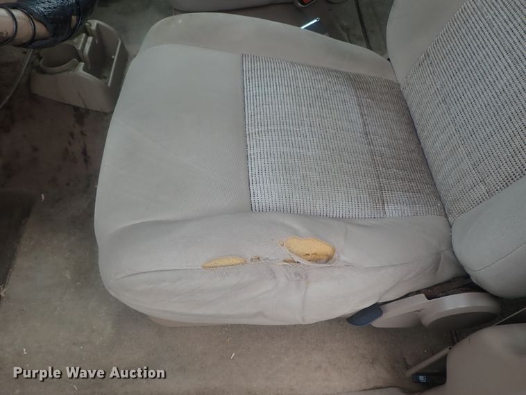 image for item GX9628 1997 Ford Aerostar  van