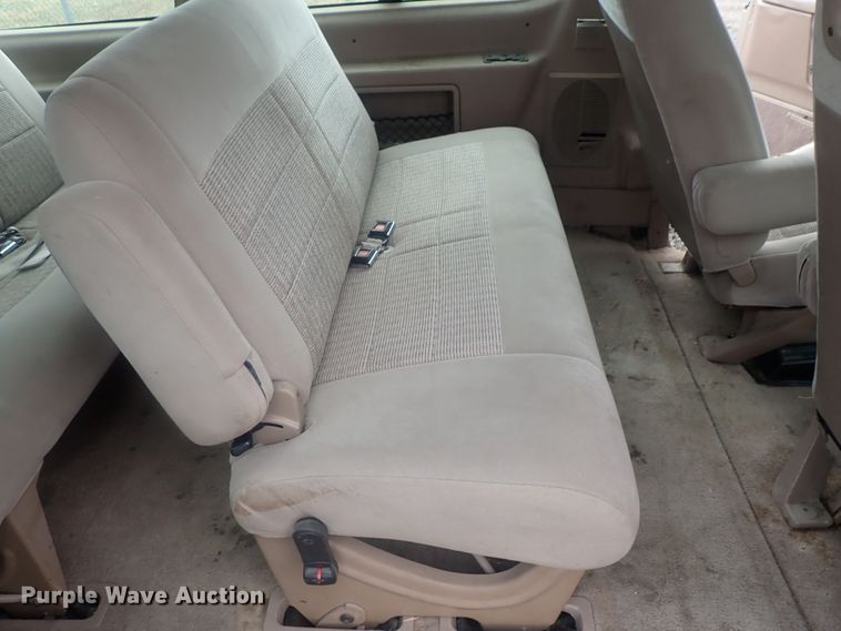 image for item GX9628 1997 Ford Aerostar  van