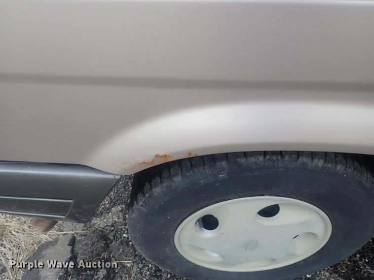 image for item GX9628 1997 Ford Aerostar  van