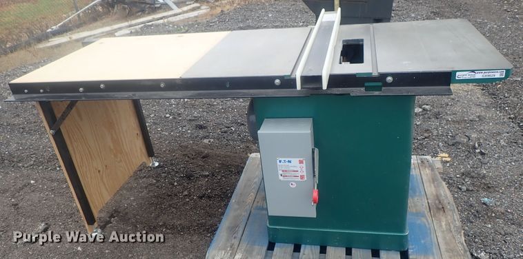 image for item GX9629 Grizzly G5959 12" table saw