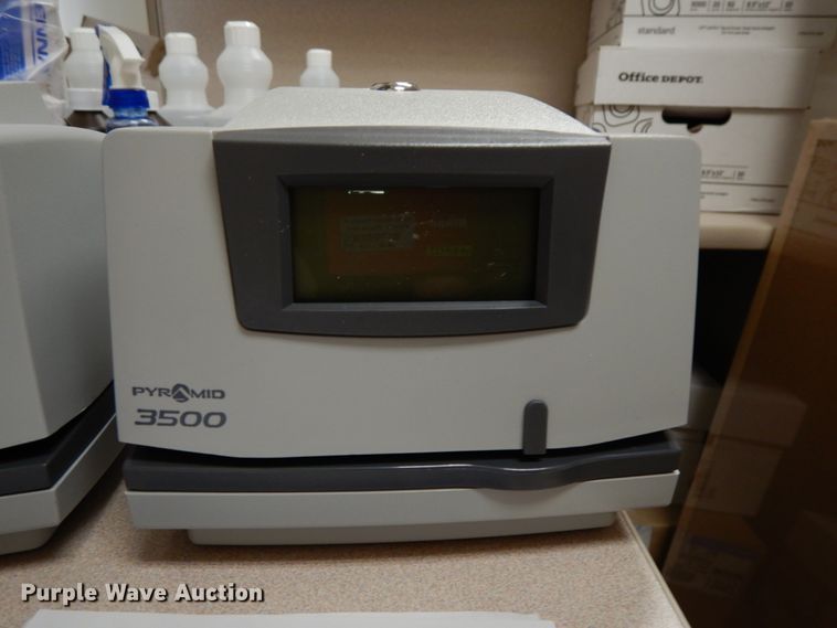 image for item H1763 (2) Pyramid 3500 time clocks/document stamps