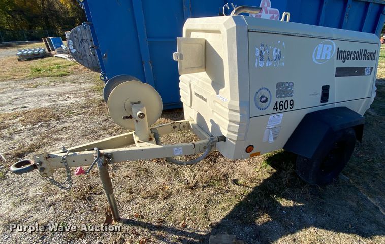 image for item HA9684 2004 Ingersoll Rand P185WIR  air compressor