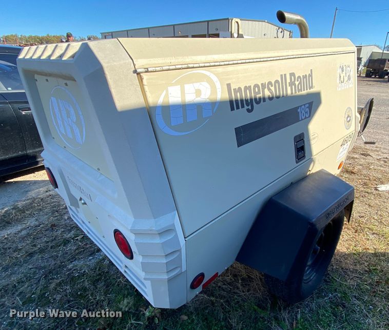 image for item HA9684 2004 Ingersoll Rand P185WIR  air compressor