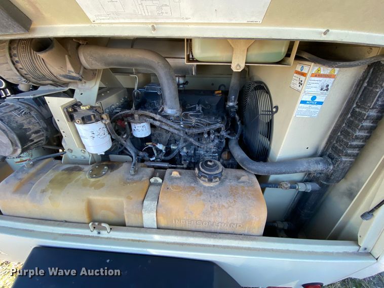 image for item HA9684 2004 Ingersoll Rand P185WIR  air compressor