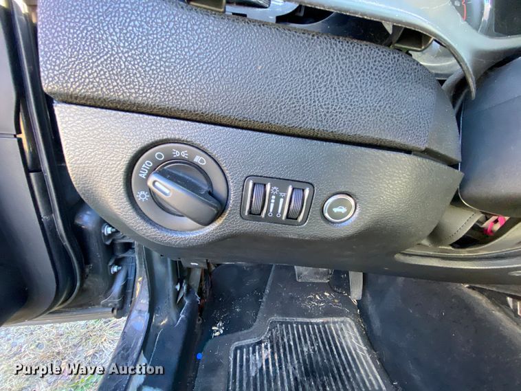 image for item HA9686 2011 Dodge Charger Police