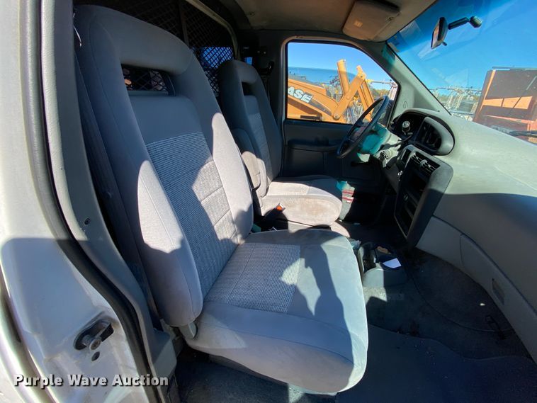 image for item HA9691 1997 Ford Aerostar  van