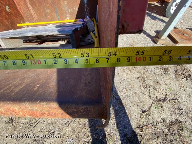 image for item HA9694 Self-dumping hopper