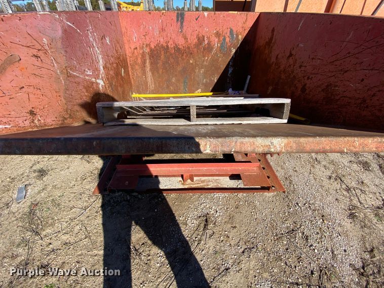 image for item HA9694 Self-dumping hopper