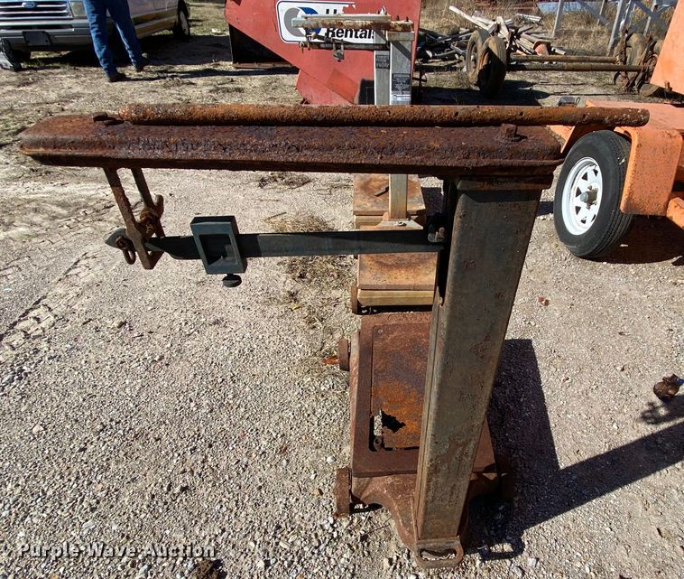 image for item HA9695 (3) Fairbanks scales