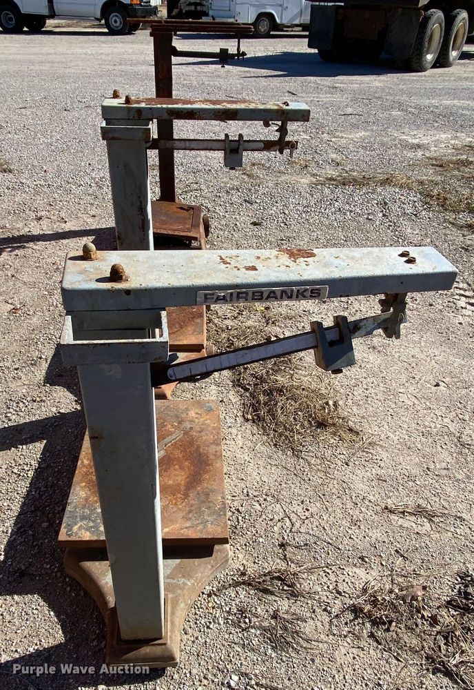 image for item HA9695 (3) Fairbanks scales