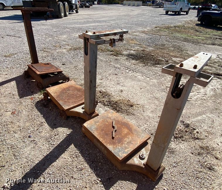 image for item HA9695 (3) Fairbanks scales