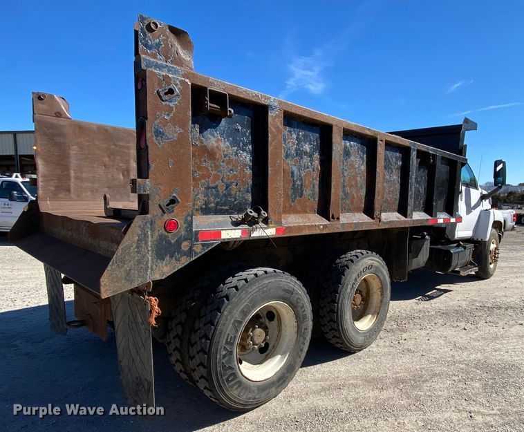 image for item HA9699 2006 Chevrolet C8500 dump truck