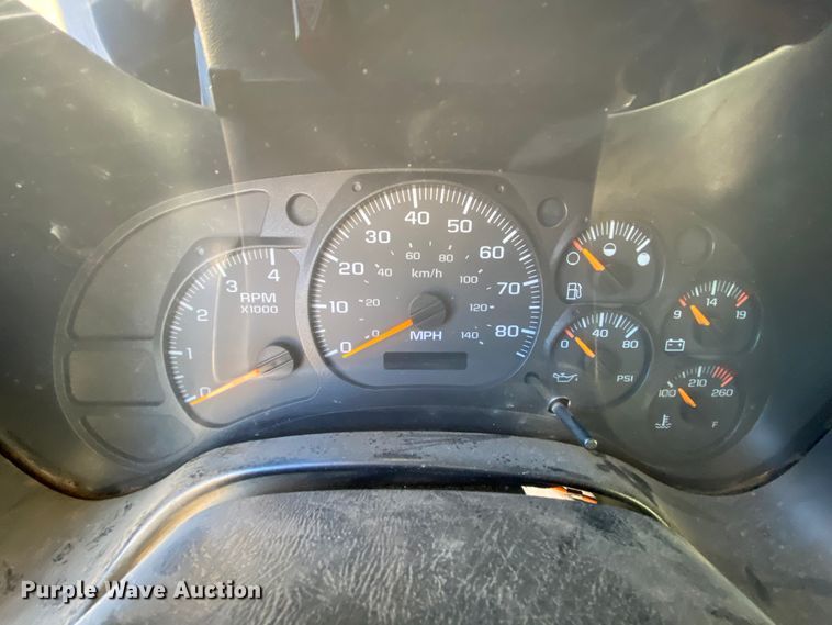 image for item HA9699 2006 Chevrolet C8500 dump truck