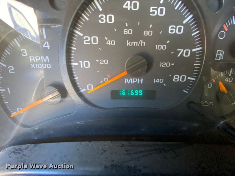 image for item HA9699 2006 Chevrolet C8500 dump truck