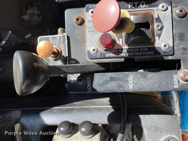 image for item HA9699 2006 Chevrolet C8500 dump truck