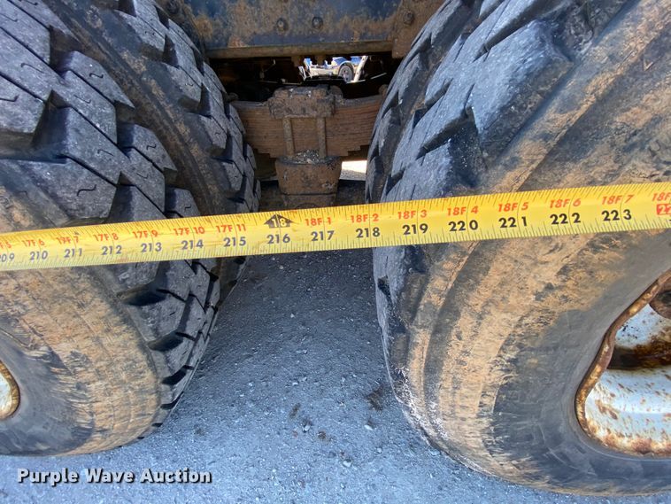 image for item HA9699 2006 Chevrolet C8500 dump truck