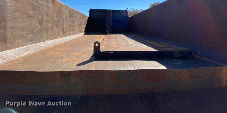 image for item HA9699 2006 Chevrolet C8500 dump truck