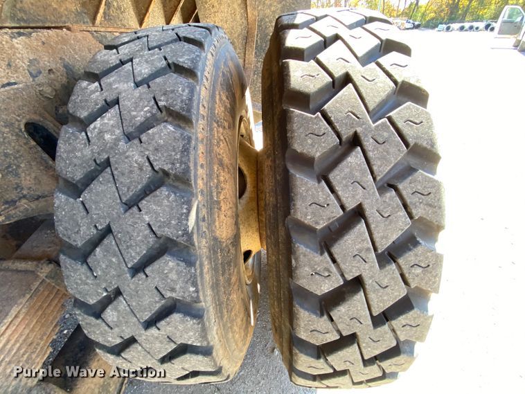 image for item HA9699 2006 Chevrolet C8500 dump truck