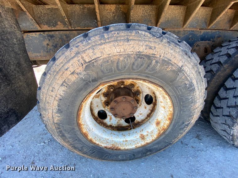 image for item HA9699 2006 Chevrolet C8500 dump truck