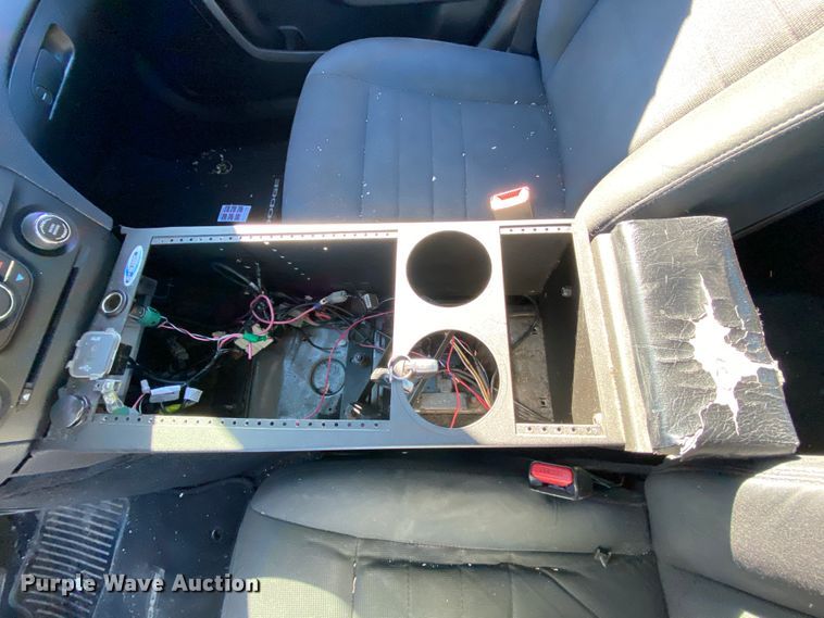 image for item HA9701 2011 Dodge Charger Police