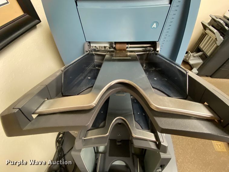 image for item HA9704 Pitney Bowes DI600 envelope inserter