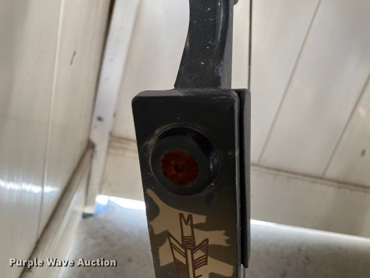 image for item HA9706 Compound bow