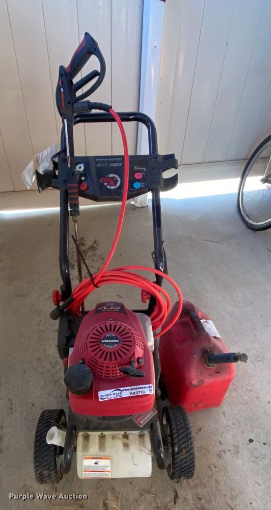 image for item HA9710 Troy-Bilt XP pressure washer