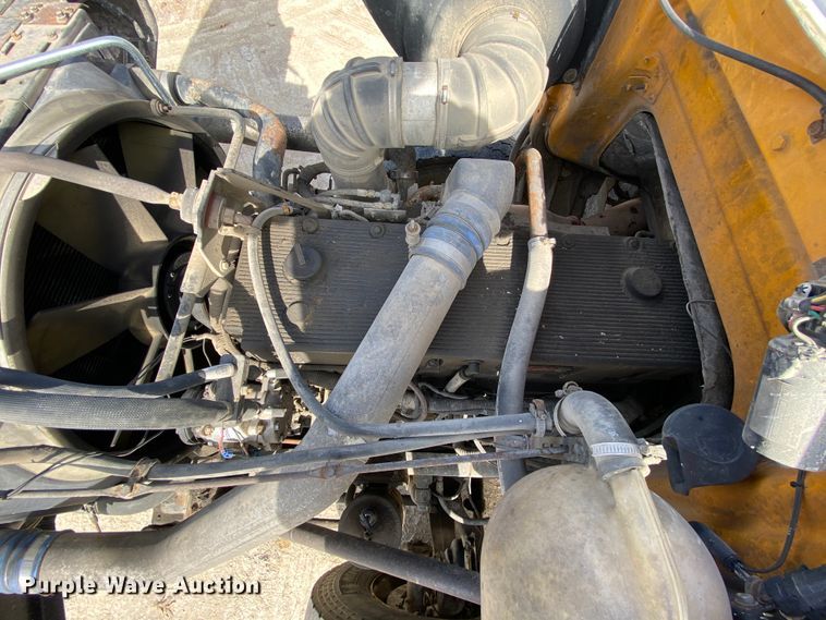 image for item HA9719 2000 Volvo WG  semi truck