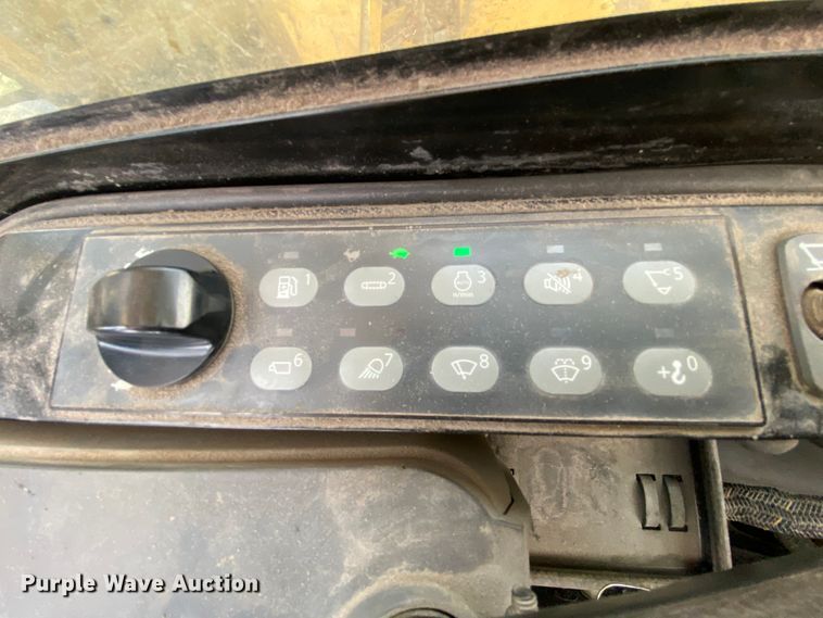 image for item HA9721 2017 Caterpillar 315F LCR  excavator