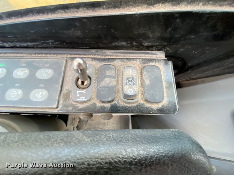 image for item HA9721 2017 Caterpillar 315F LCR  excavator