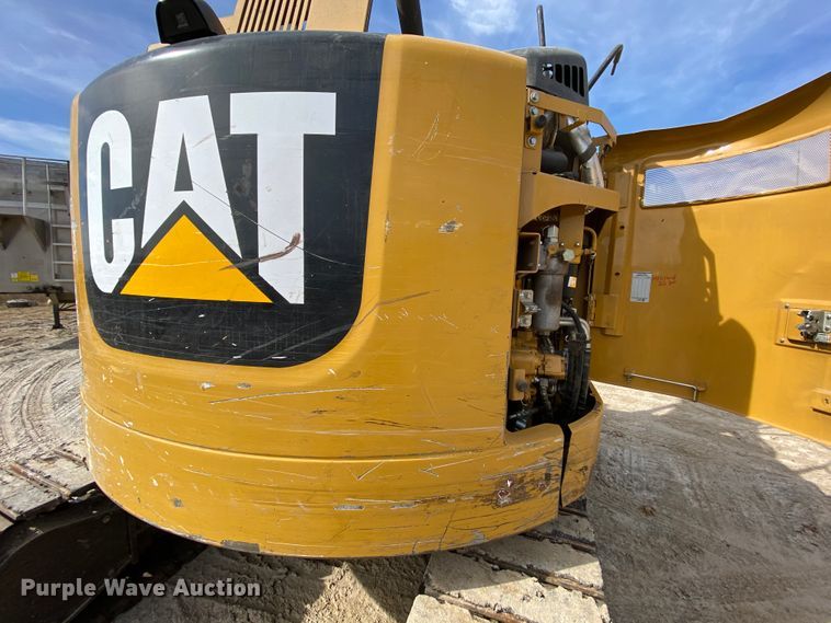 image for item HA9721 2017 Caterpillar 315F LCR  excavator