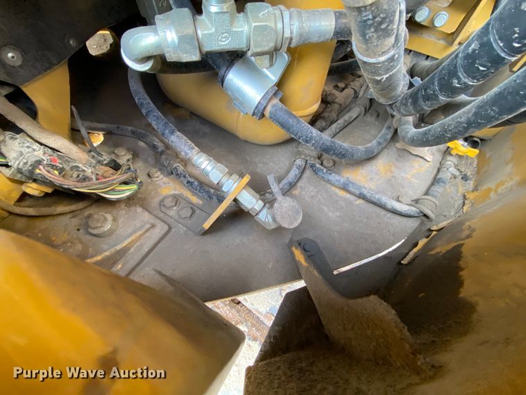 image for item HA9721 2017 Caterpillar 315F LCR  excavator