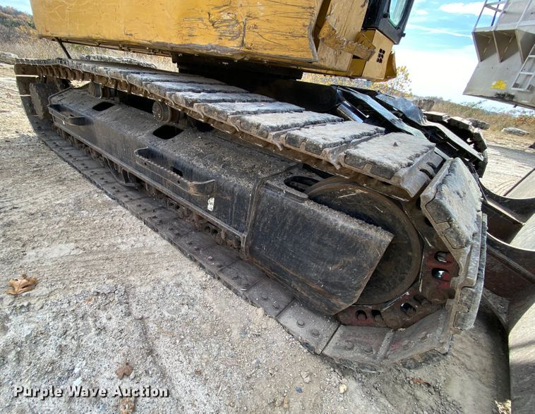 image for item HA9721 2017 Caterpillar 315F LCR  excavator